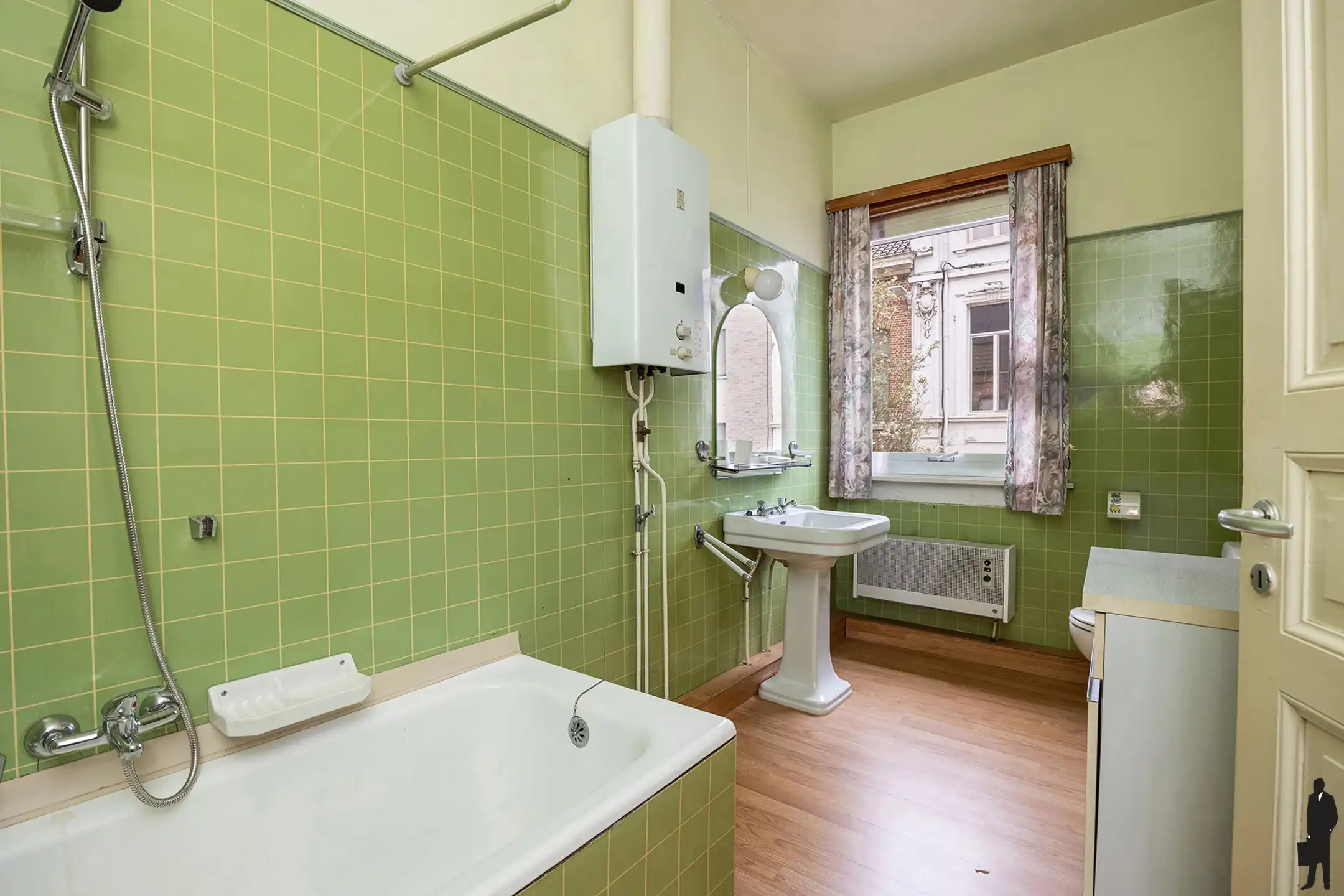 Ruime gezinswoning met tuin & bijgebouw te Hamme  foto 14