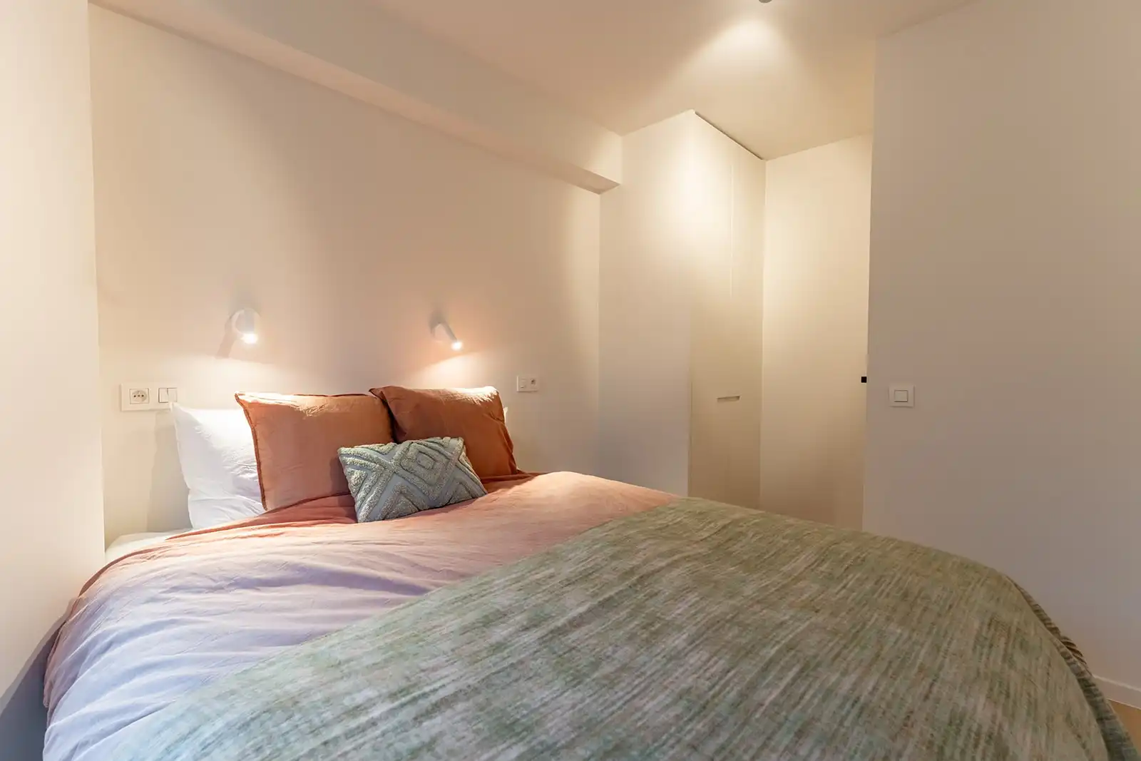 Gerenoveerd appartement in het hart van Knokke, ideaal tweede verblijf of investering. foto 7