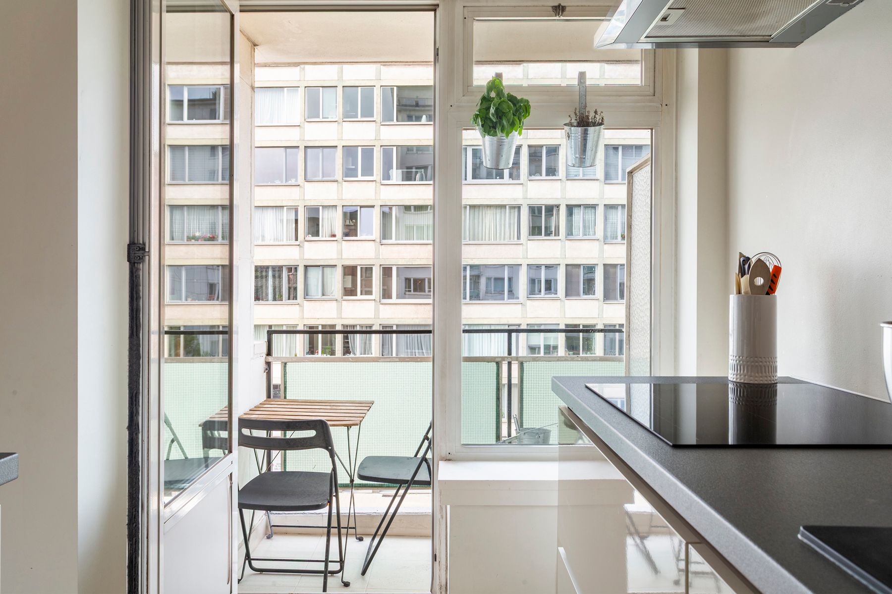 Stijlvol wonen in comfort aan de Plantin Moretuslei foto 8