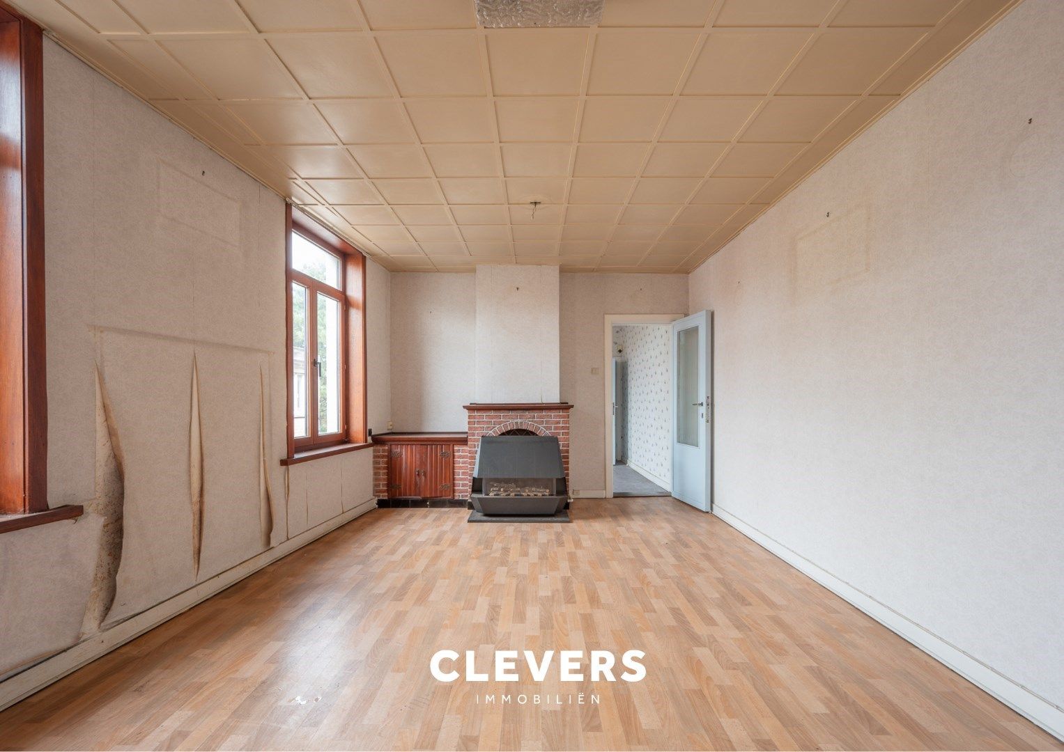 Te renoveren appartement met 2 slaapkamers foto 2