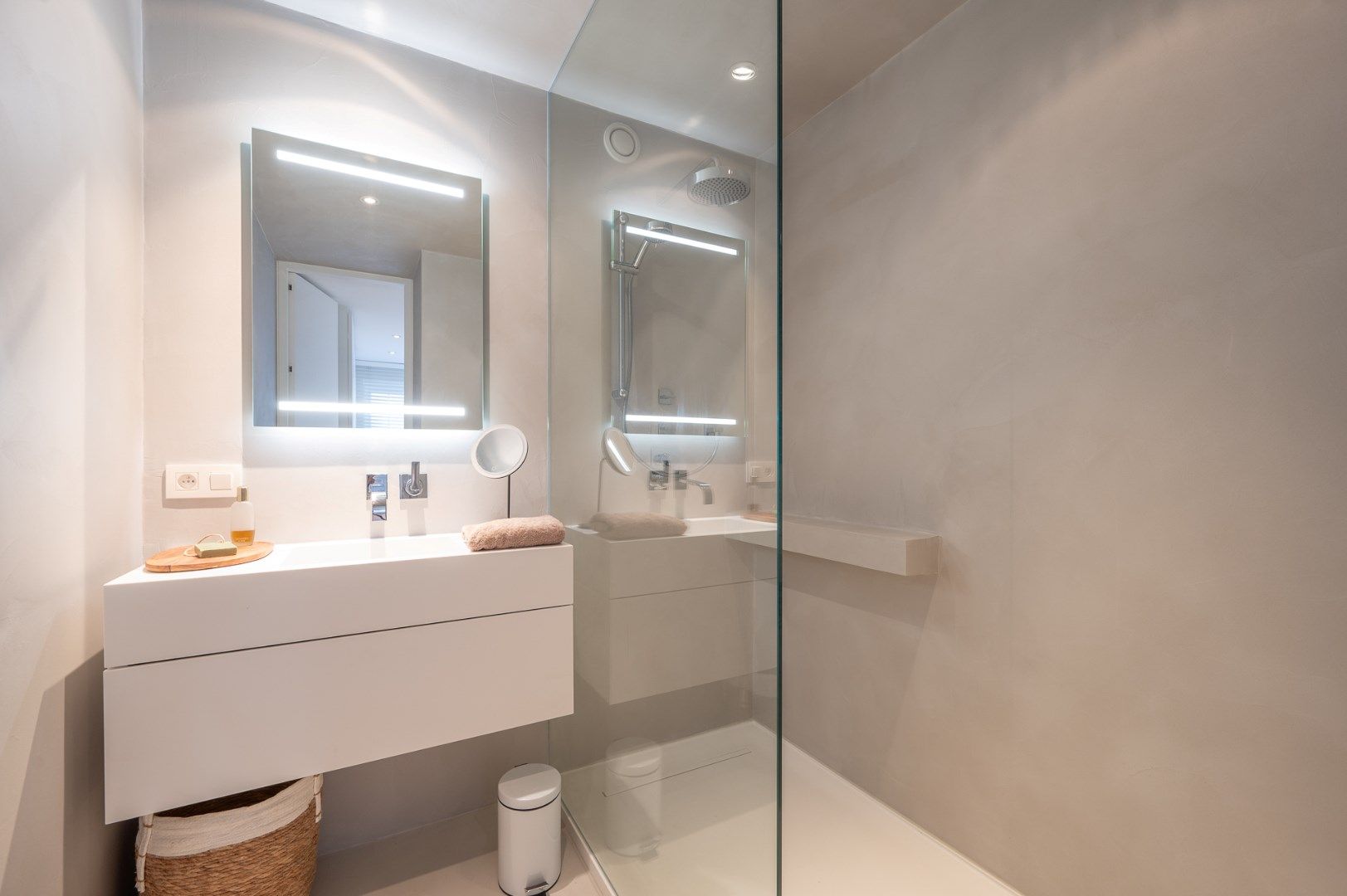 Exclusief appartement op het Albertplein, high-end afgewerkt met een verbluffend zeezicht  foto 15
