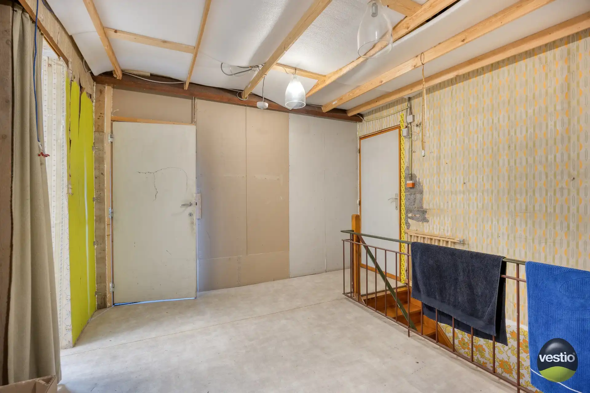 OP TE FRISSEN OB IN HET LANDELIJKE GROTE SPOUWEN foto 15