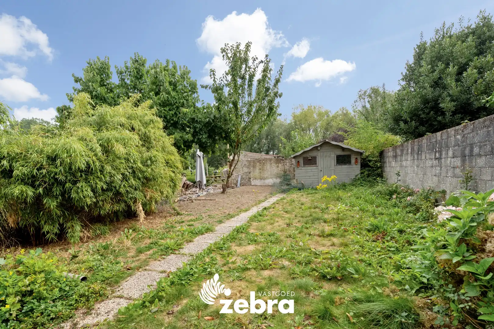 Gerenoveerde woning met 4 slaapkamers en garage te Roesbrugge! foto 19