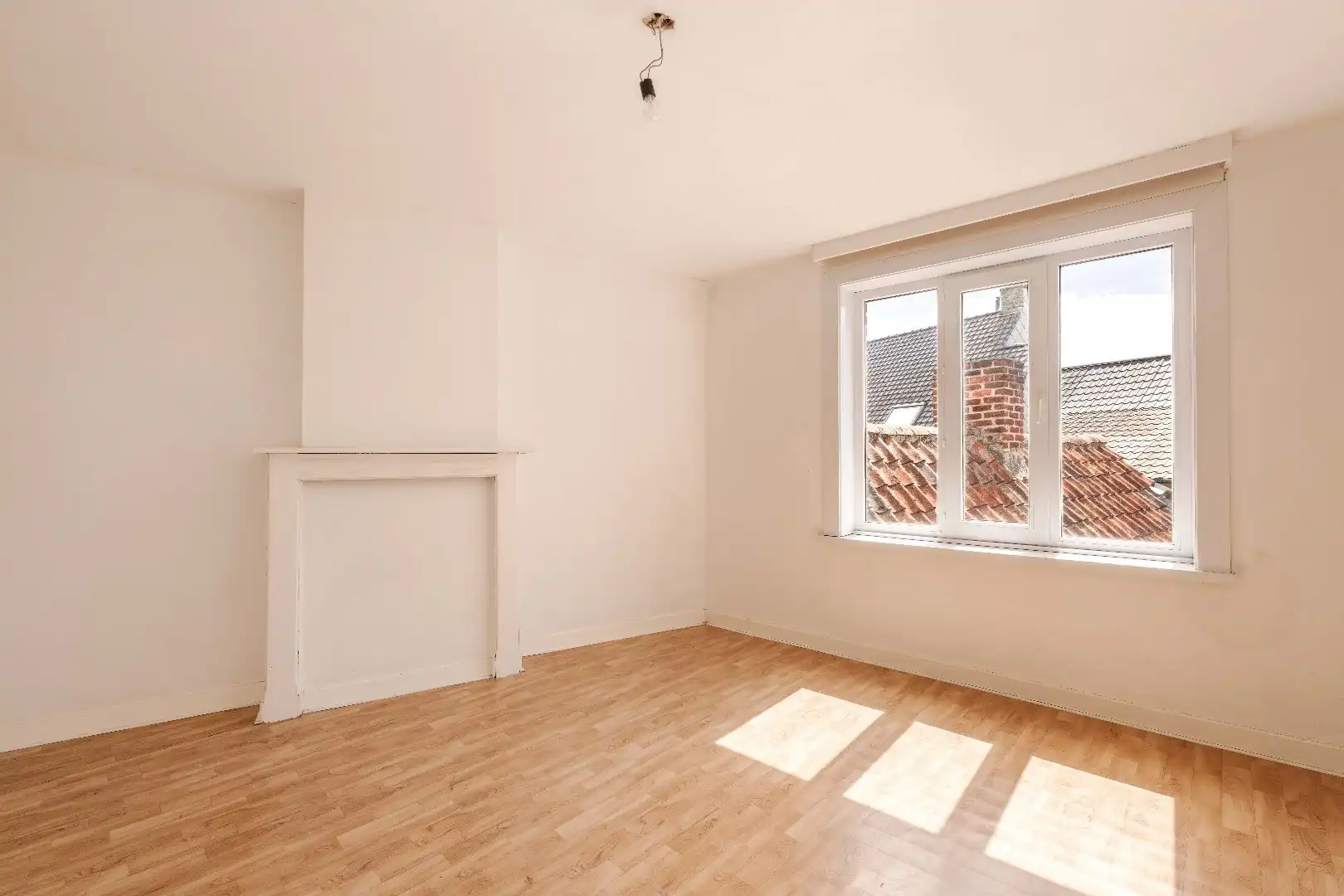 TE RENOVEREN WONING MET TRAL VAN POTENTIEEL IN AARSELE foto 18