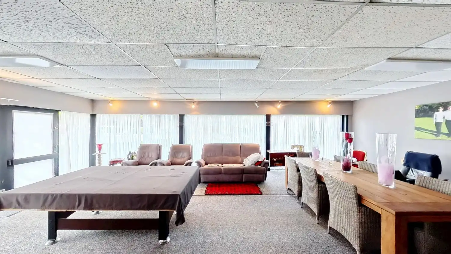 Ruime woning met 5 slaapkamers, winkelruimte én magazijn! foto 11