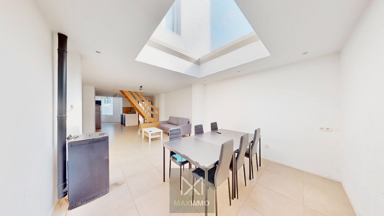 🏡 Volledig gerenoveerde halfopen woning met 4 slaapkamers & zonnige tuin – Harelbeke foto 9