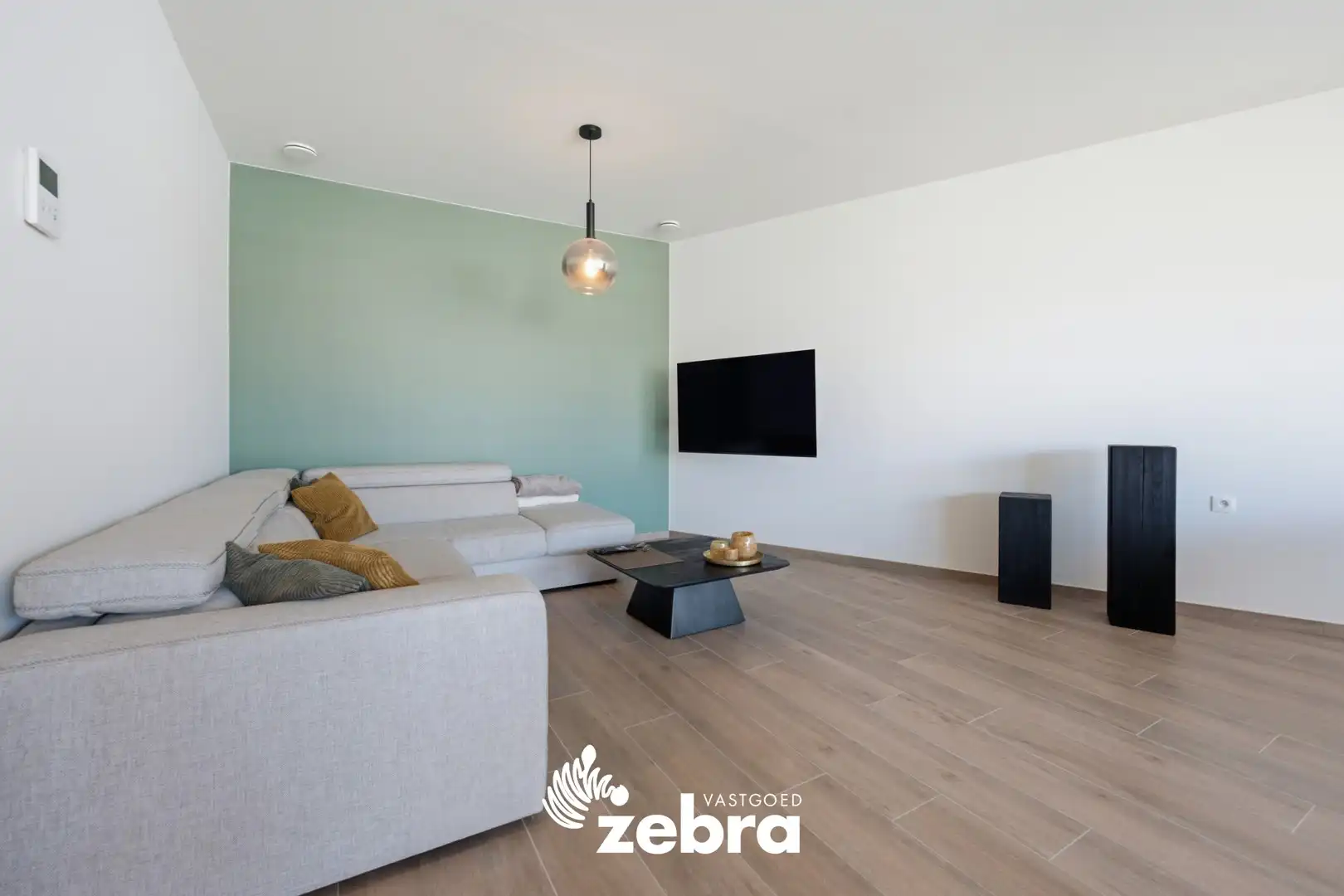 Ruim 2-slaapkamerappartement met twee terrassen! foto 2
