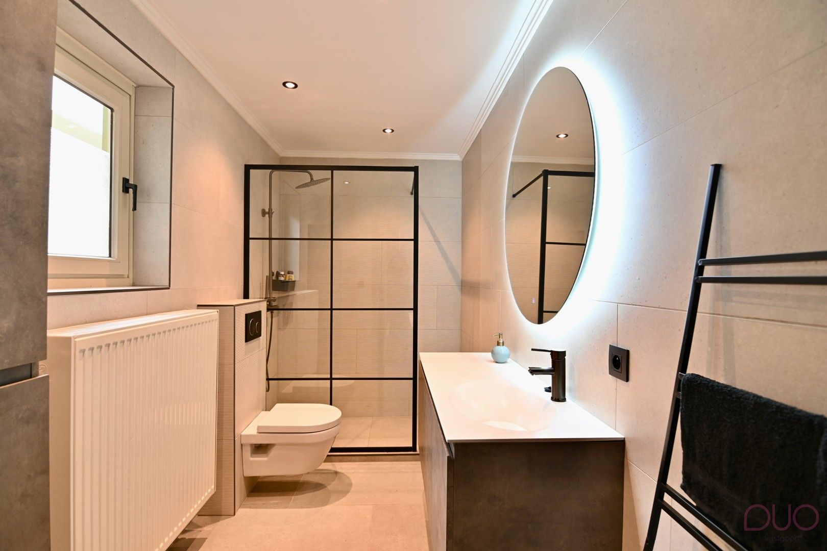 Instapklare woning, rustig gelegen in het centrum van Zoutleeuw, met landelijk uitzicht foto 12