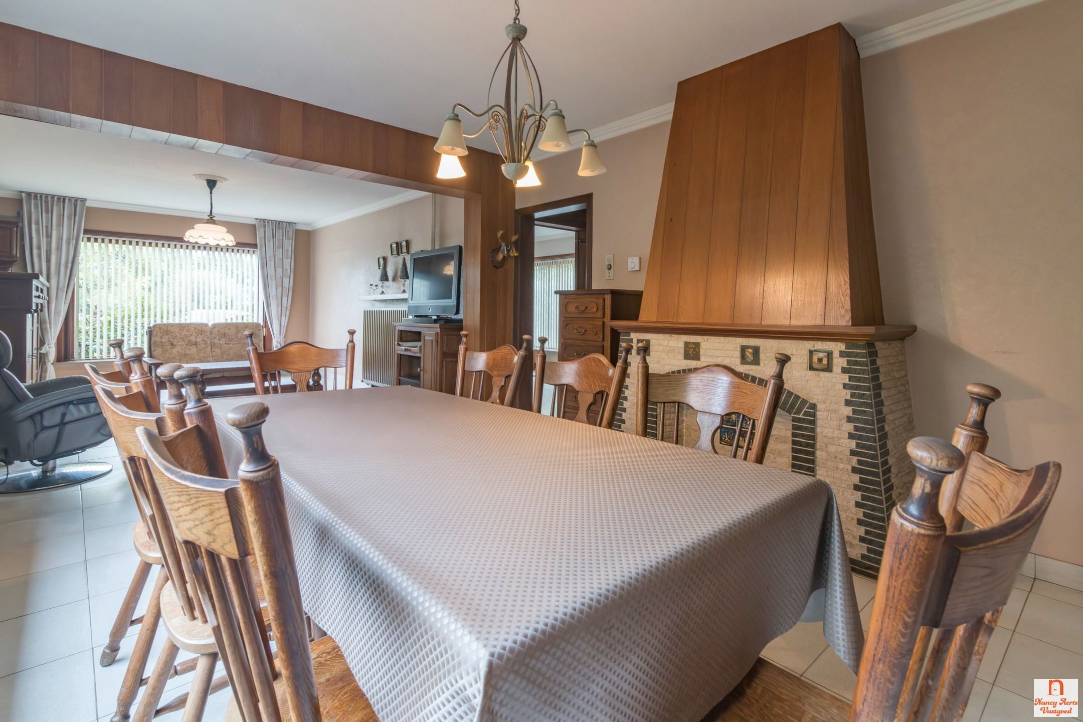 Ruime woning met 4 slaapkamers en uitbreidingsmogelijkheden foto 36