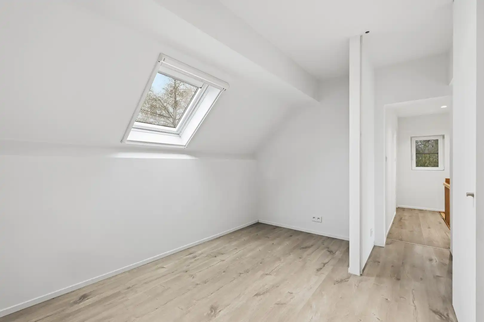Alleenstaande woning met 4 slaapkamers in Merkem!  foto 17