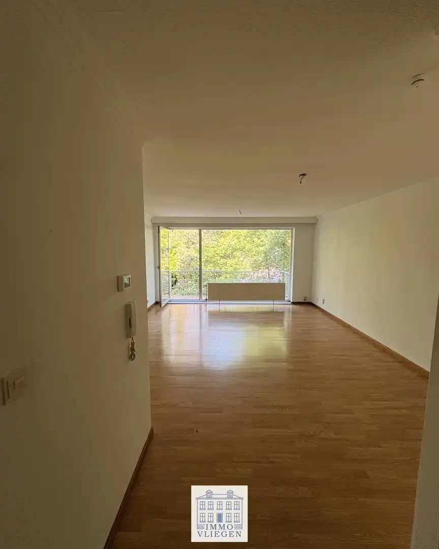 Tweeslaapkamerappartement met terras en autostaanplaats in Maasmechelen foto 5