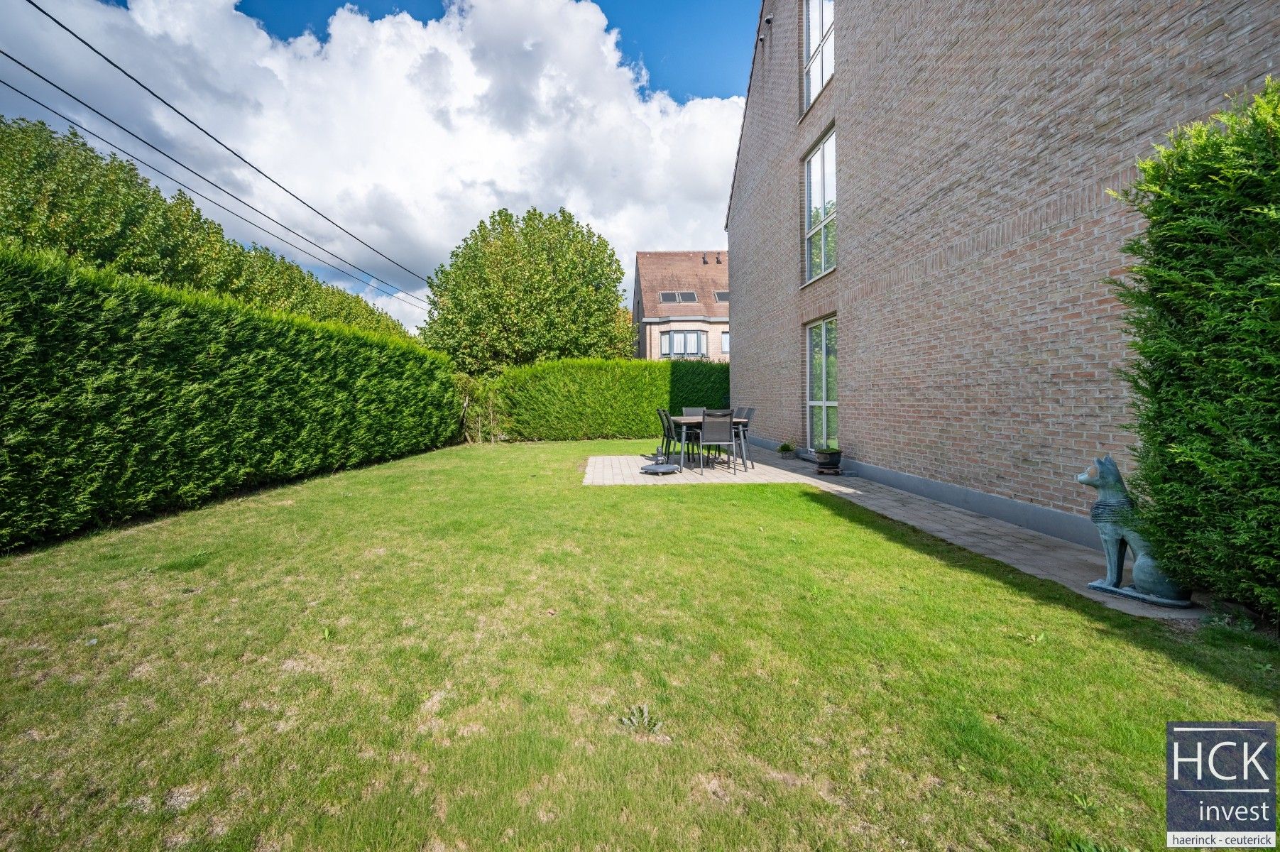 KRUISHOUTEM - Aangenaam gelijkvloersapp. met privétuin + garage! foto 8