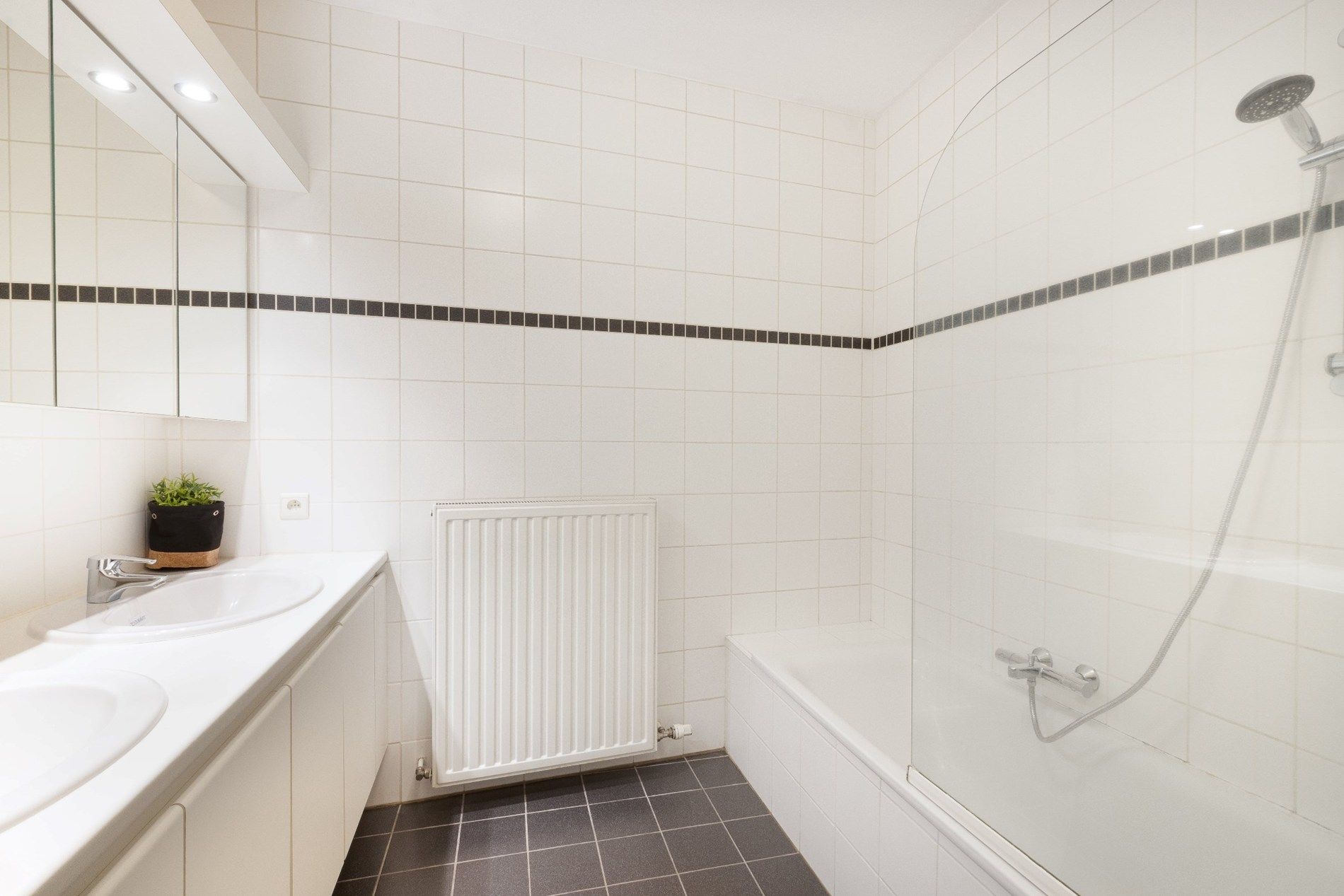 Knap appartement op ideale locatie! foto 10