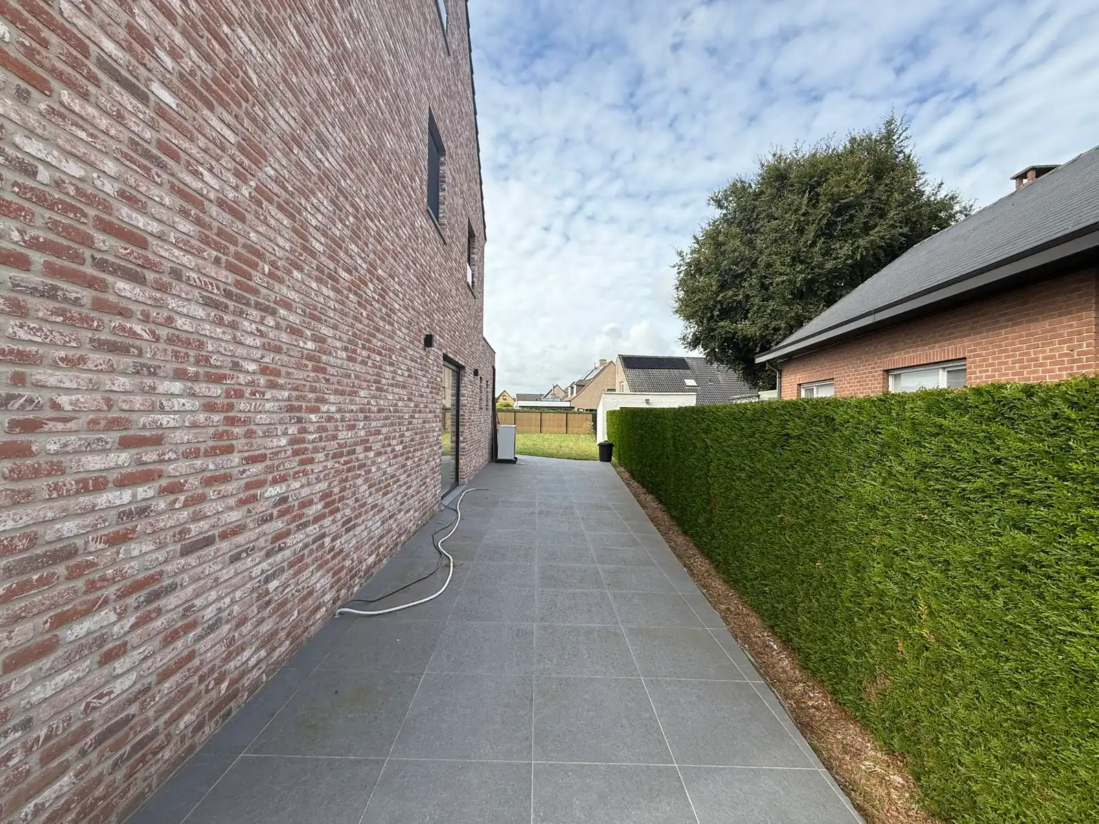 Energiezuinig woning met 4 slaapkamers, 2 badkamers en tuin foto 28