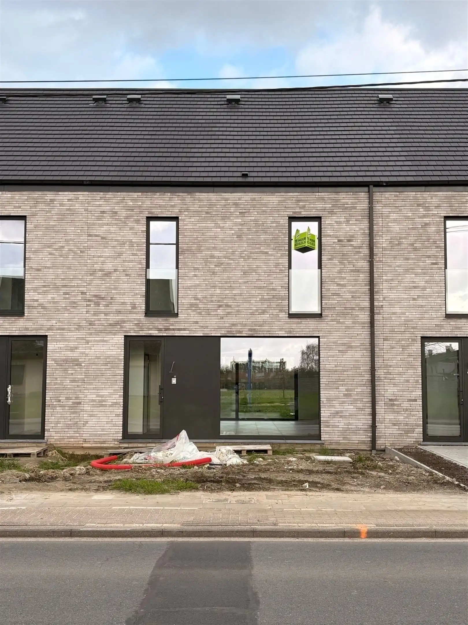 Prachtige nieuwbouwwoning foto 24
