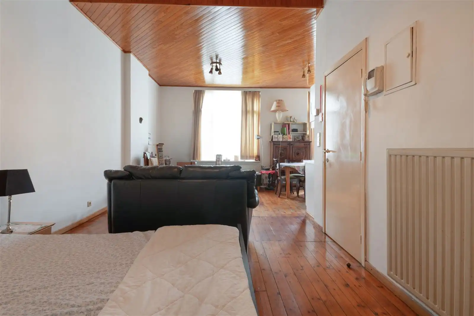 Ruim herenhuis in hartje Aalst foto 20