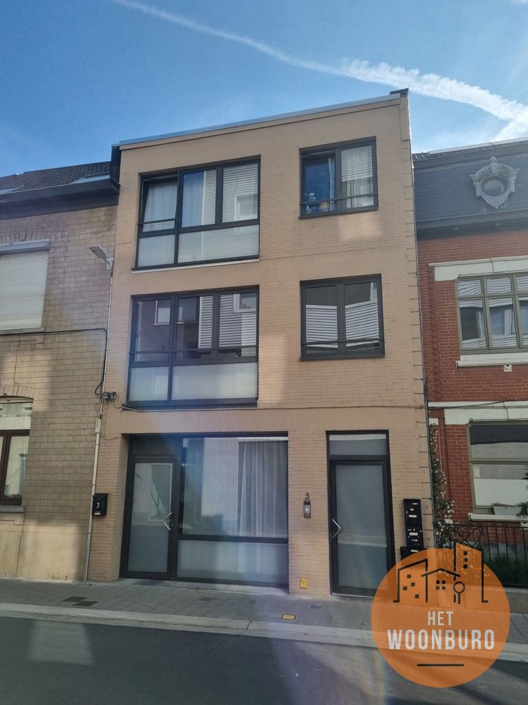 Appartement 1e Verd. foto {{pictureIndex}}