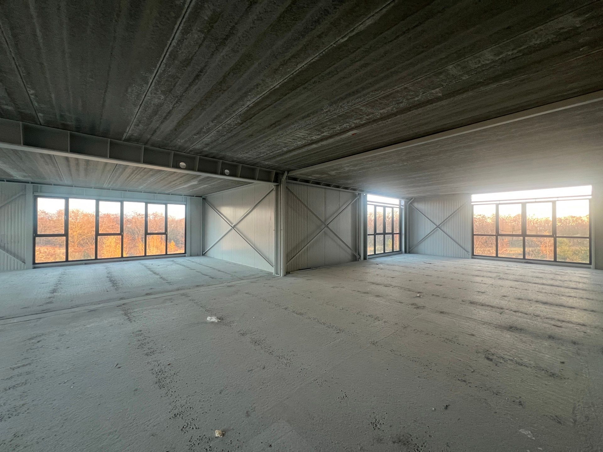 TE KOOP GENK: KMO-unit | kantoren | woonst - Kompellaan foto 3