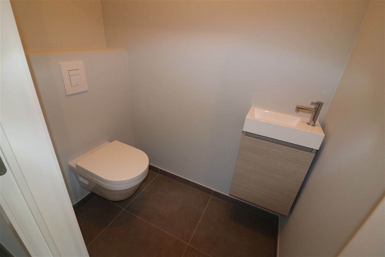 Glkvlrs (2 slpk), energiezuinig, terras & tuintje, 2 autostaanpl., kelderberging foto 14