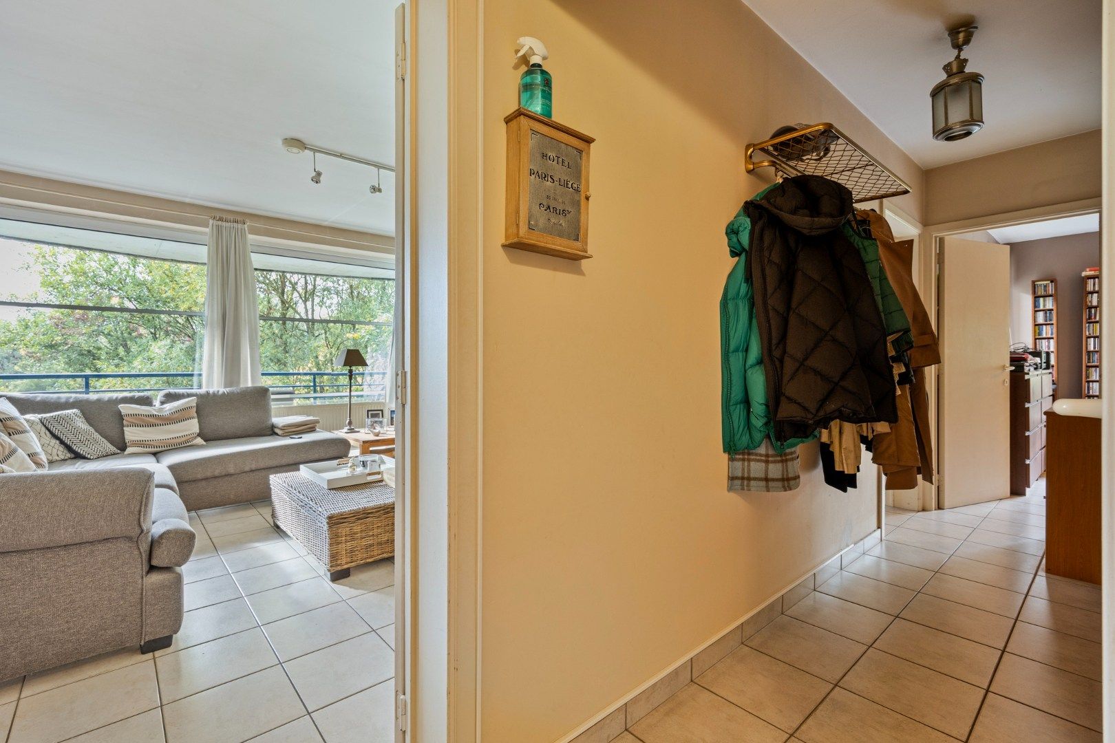 Goed gelegen 2-slaapkamerappartement  – EPC 130 kWh/m² - bewoonbare opp. 99 m² foto 5