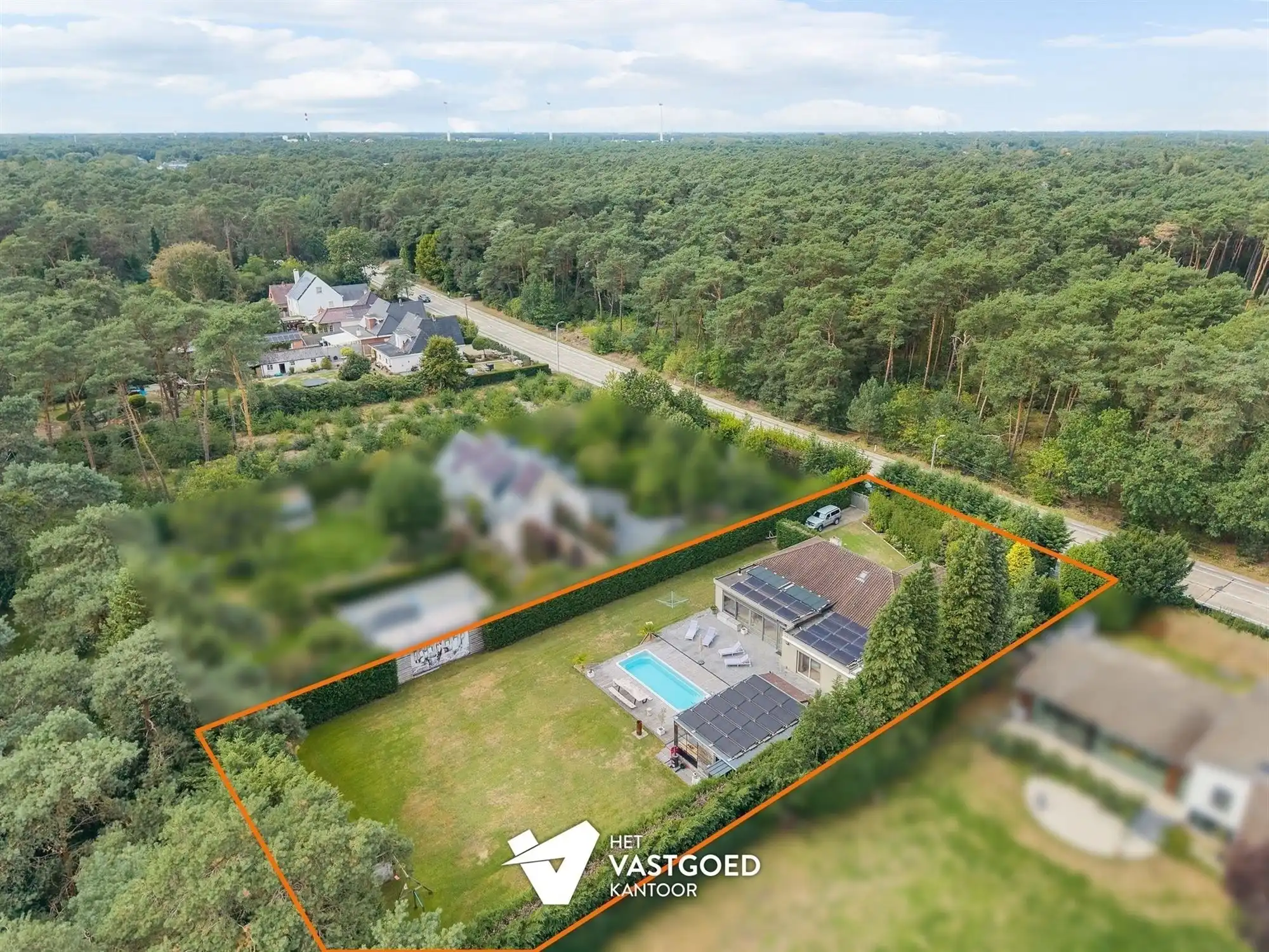GELIJKVLOERSE VILLA MET ZWEMBAD, POOLHOUSE EN ENERGIEZUINIG WOONCOMFORT IN MOL foto 30
