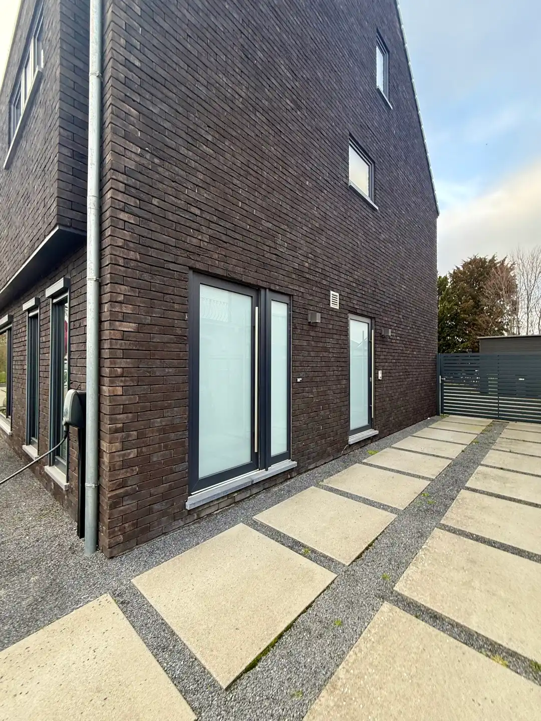 ERPE MERE - Kantoorruimte op interessante ligging! foto 3