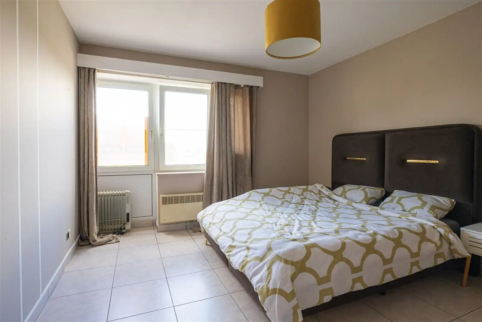 2 slaapkamer appartement met staanplaats en kelder foto 7