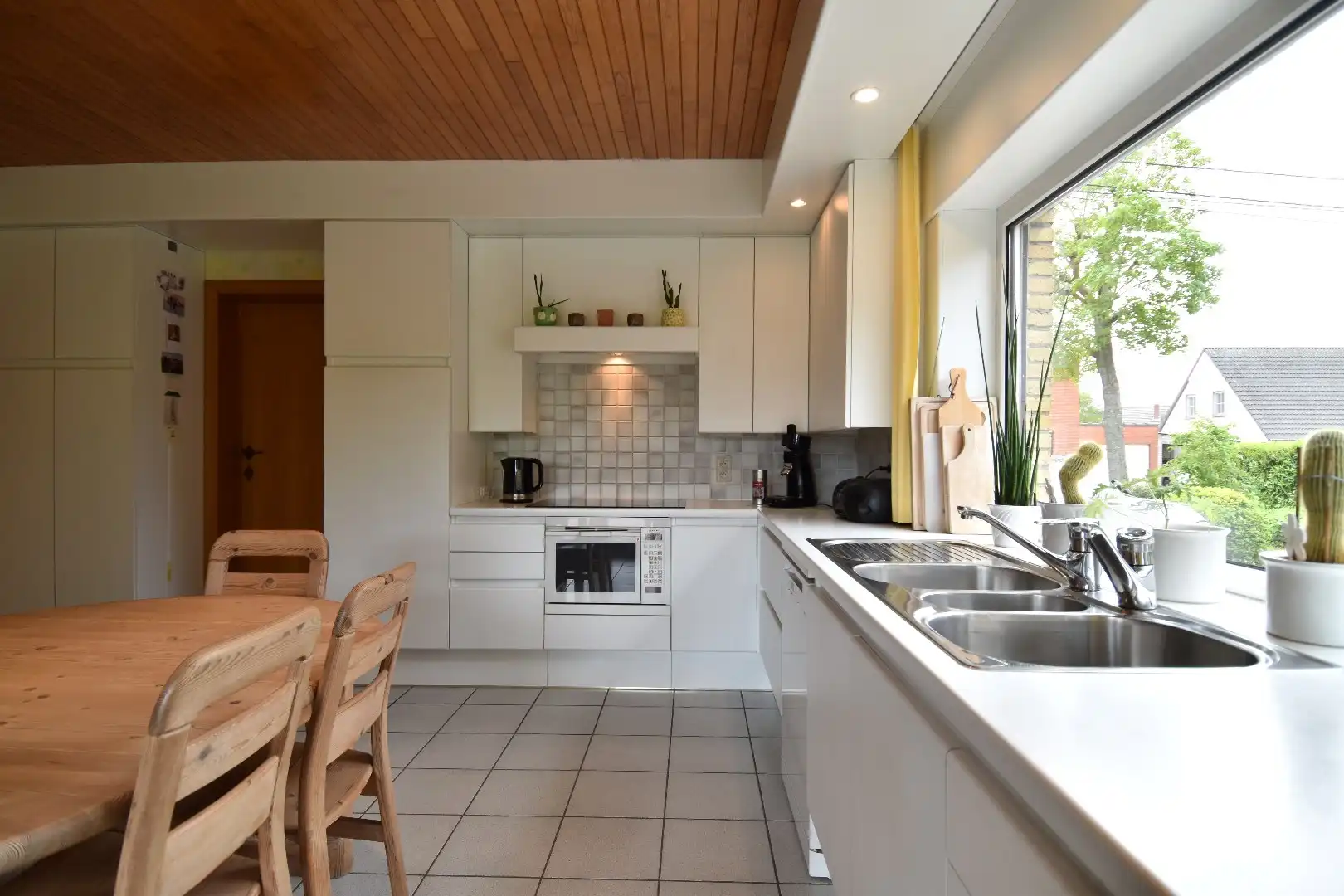 Villa met 4 slaapkamers (meer mogelijk!), garage en zonnige tuin te koop in Avelgem foto 7