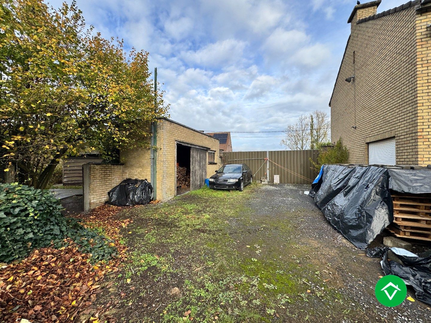 statige halfopen bebouwing in Wevelgem (Moorsele) foto 23