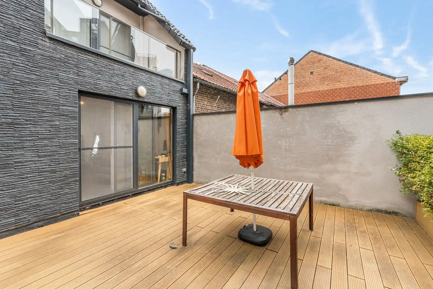 Gunstig gelegen appartement met ruim terras en autostaanplaats foto 10