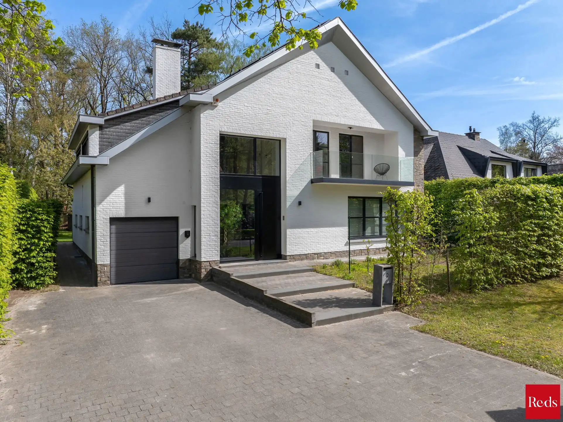 Instapklare villa te koop op een perceel van 1.100 m² foto 2