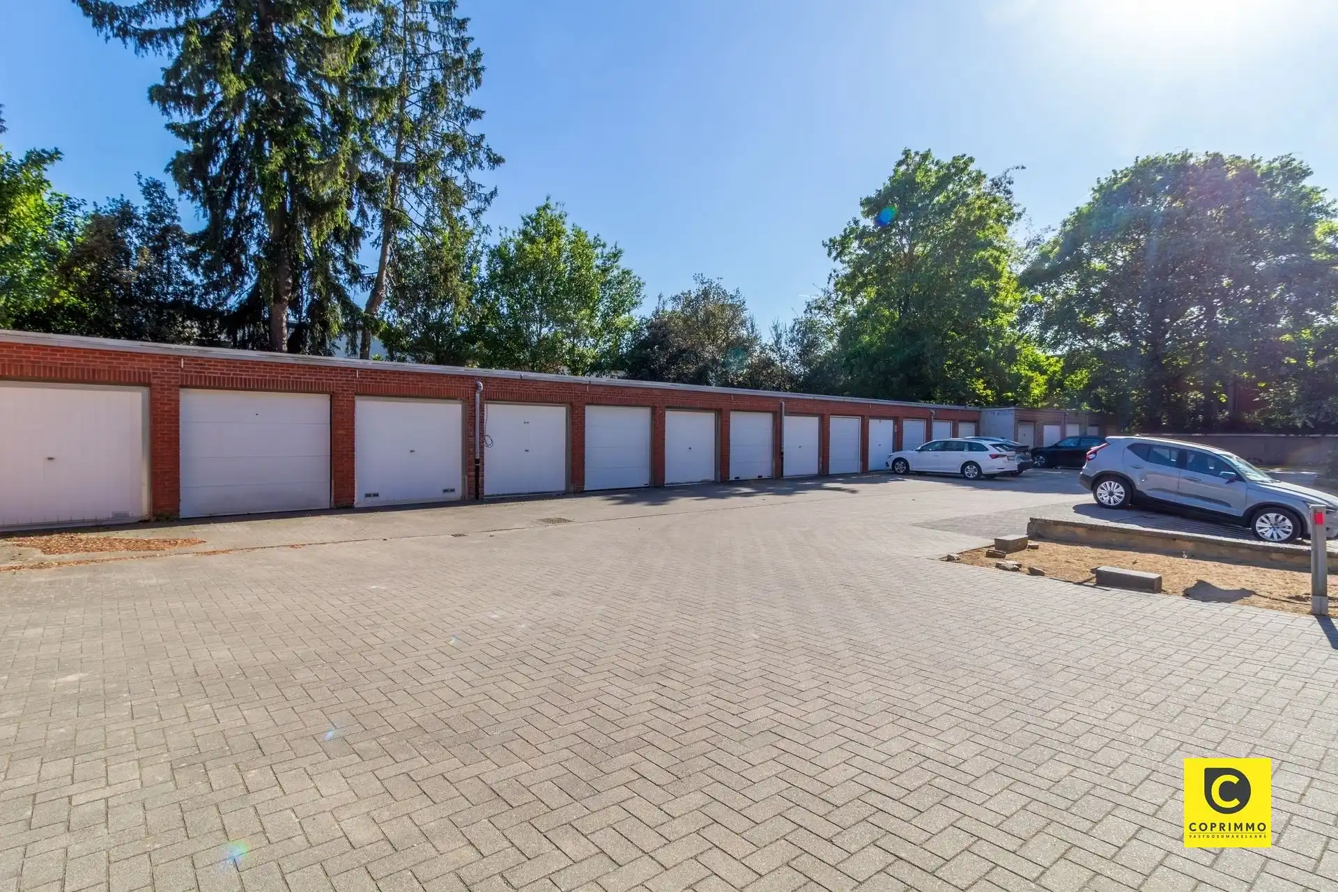 Instapklaar 3slpk appartement met terras en P! foto 17