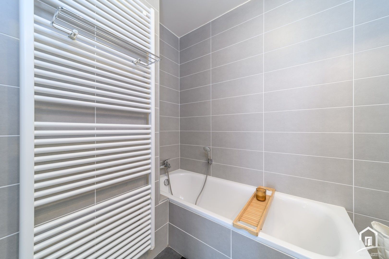 Lichtrijk appartement vlakbij de zeedijk van Knokke-Heist foto 14