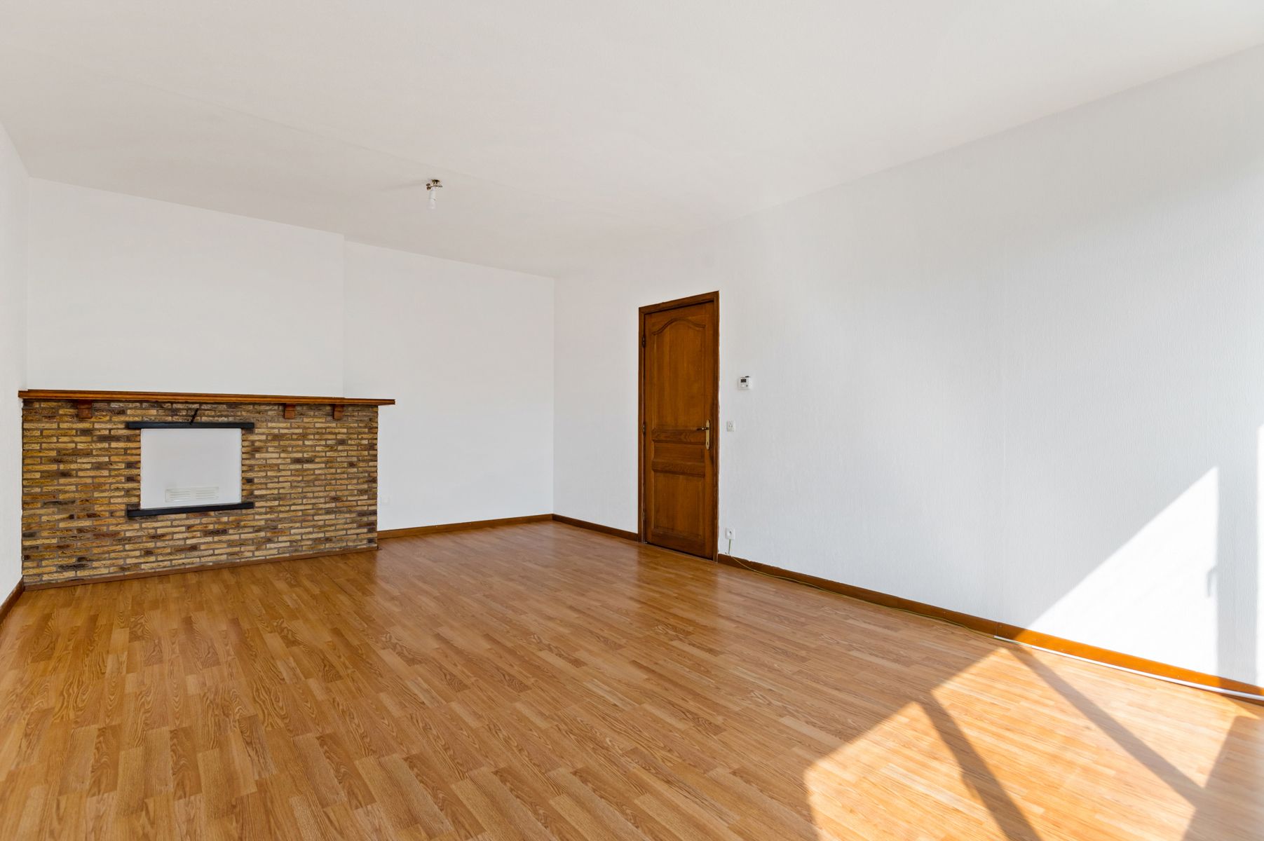 Unieke kans: appartement met tuin, garagebox en berging foto 5