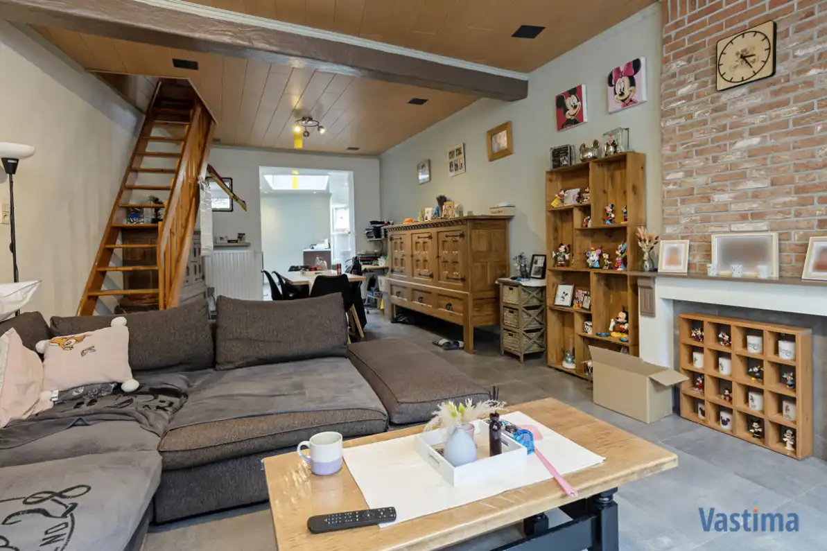 Stadwoning met tuin en 3 slaapkamers foto 2
