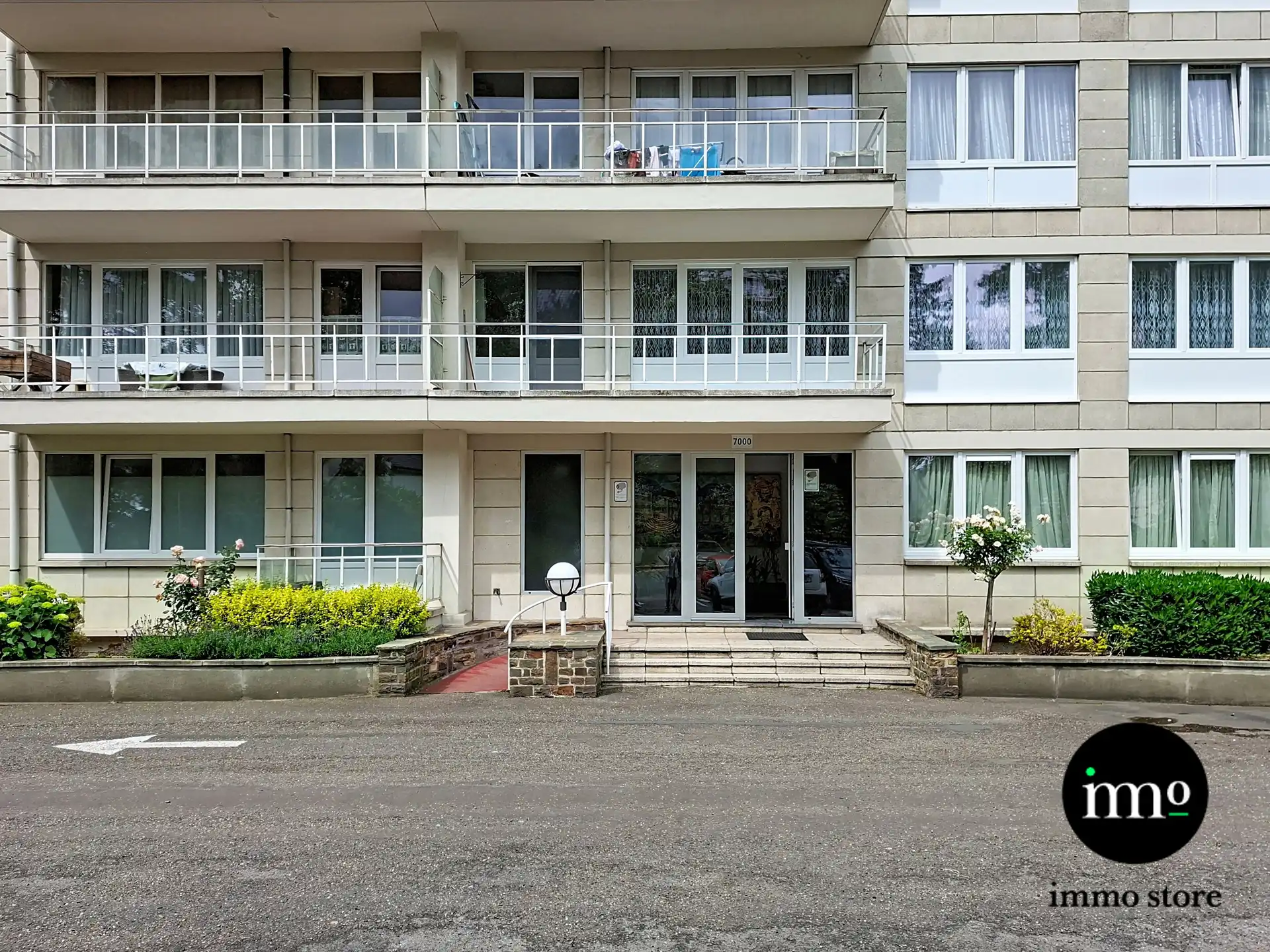 Appartement in groene omgeving met 2 parkeerplaatsen foto 17