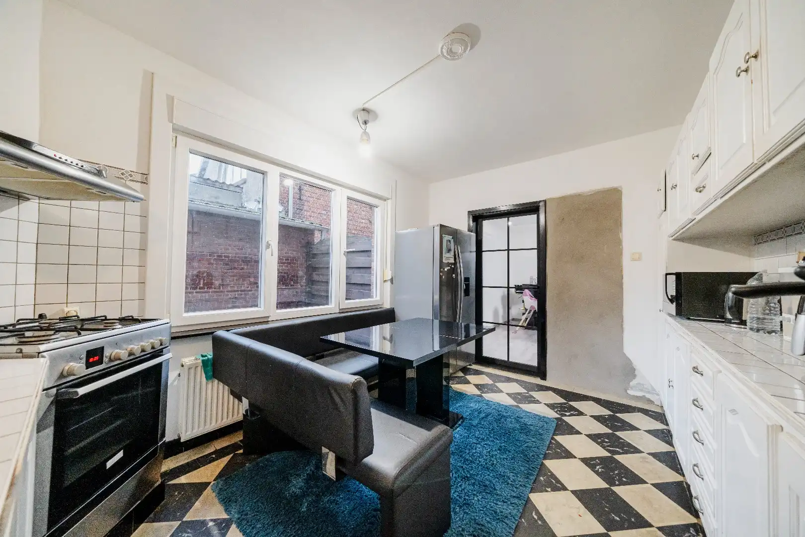  Ruime gezinswoning met polyvalente zij-aanbouw foto 10