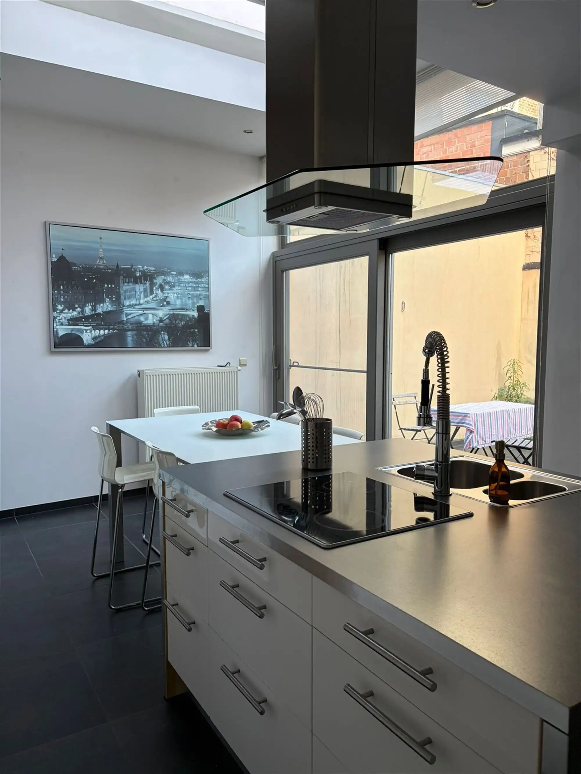 Bemeubelde woning nabij Vismarkt foto 5