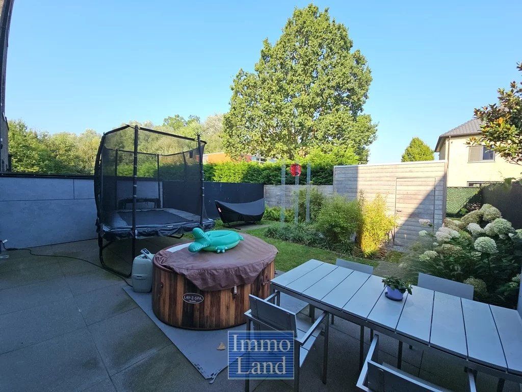 Zeer energiezuinige rustig gelegen woning, binnen de grote ring van Hasselt. foto 38