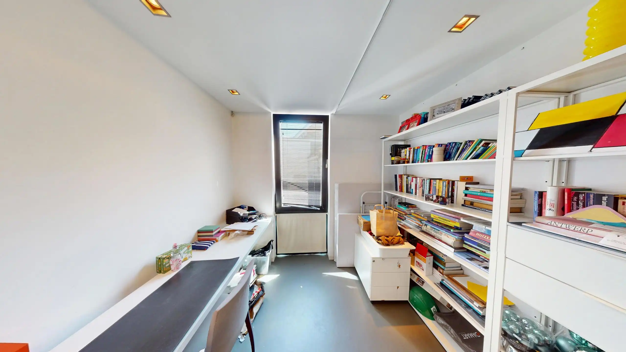 ANTWERPEN CENTRUM - Design appartement met prachtig terras foto 4