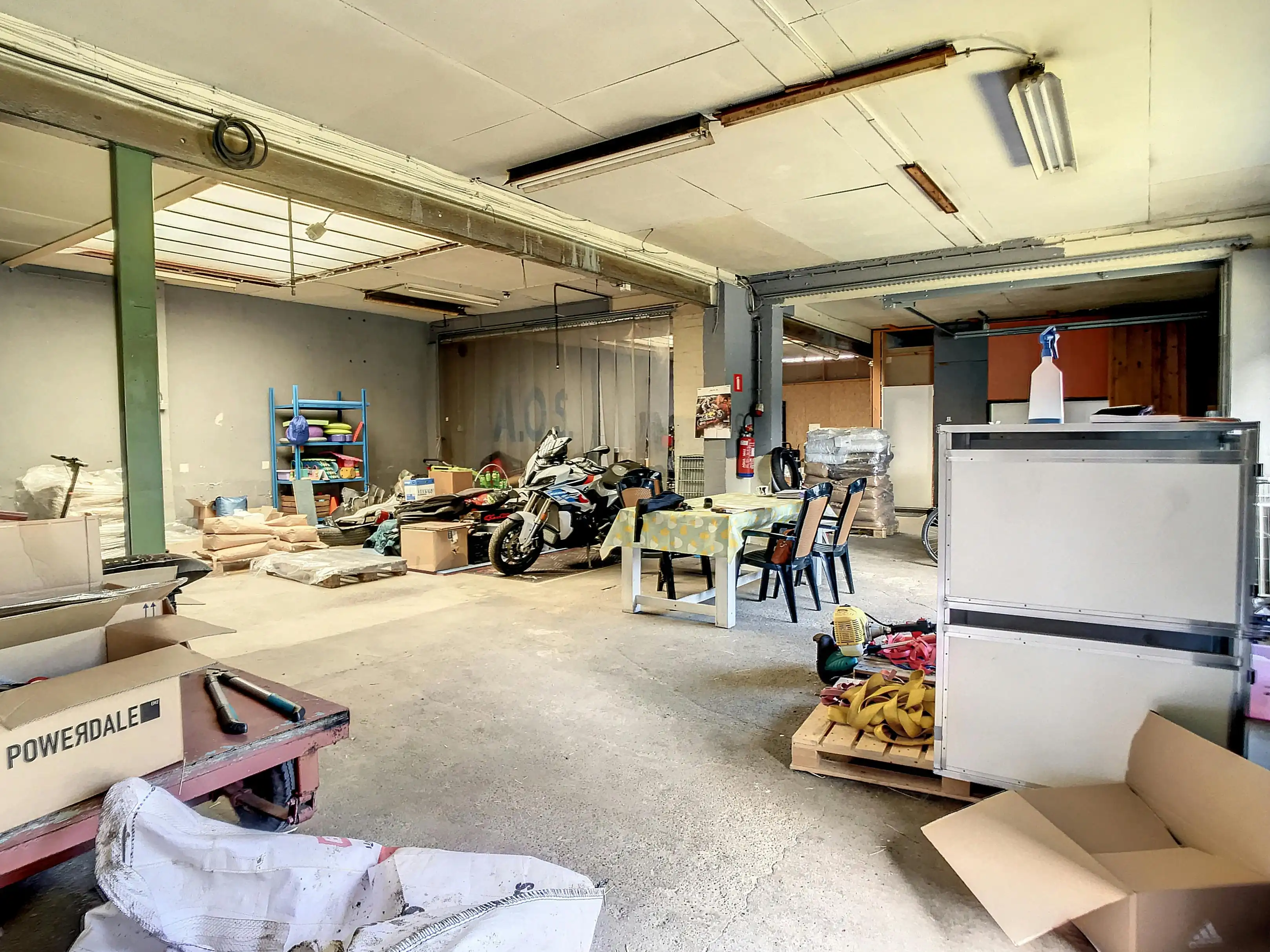 Ruime loods met wooneenheid in het centrum van Ruisbroek foto 12