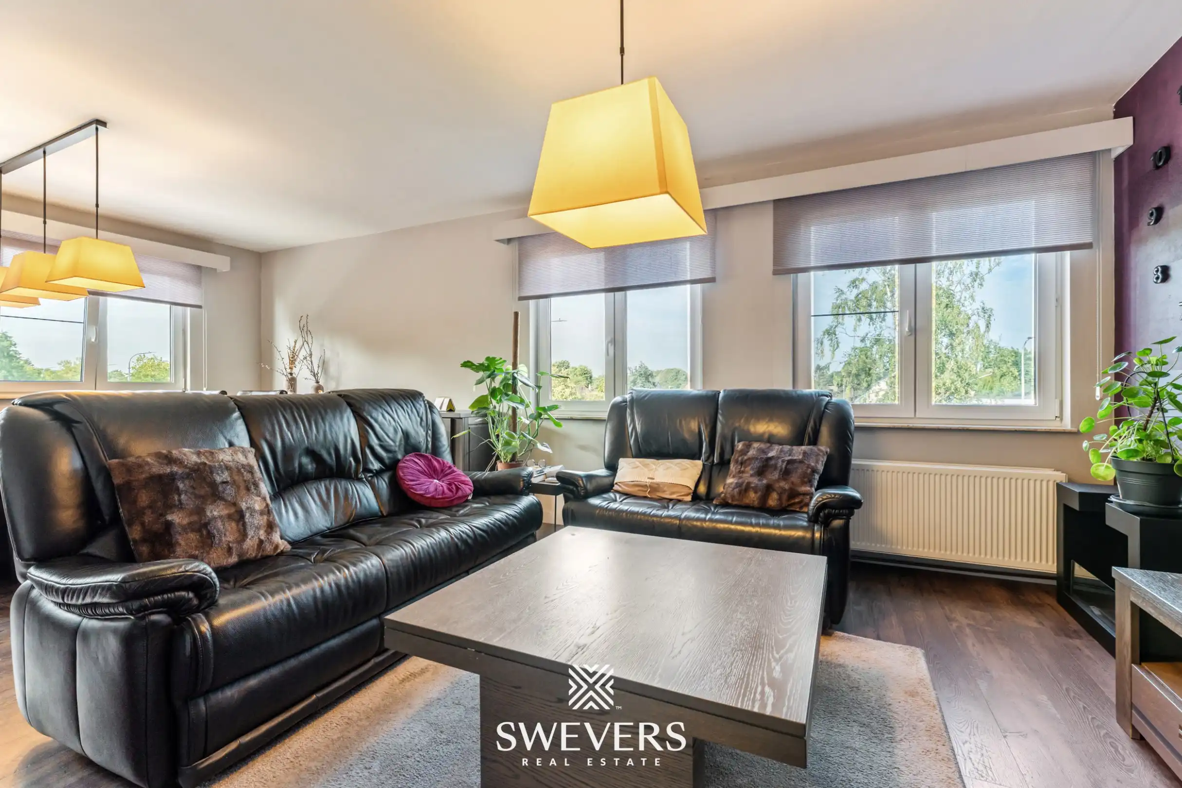 Gerenoveerd appartement met garagebox en kelderberging foto 4