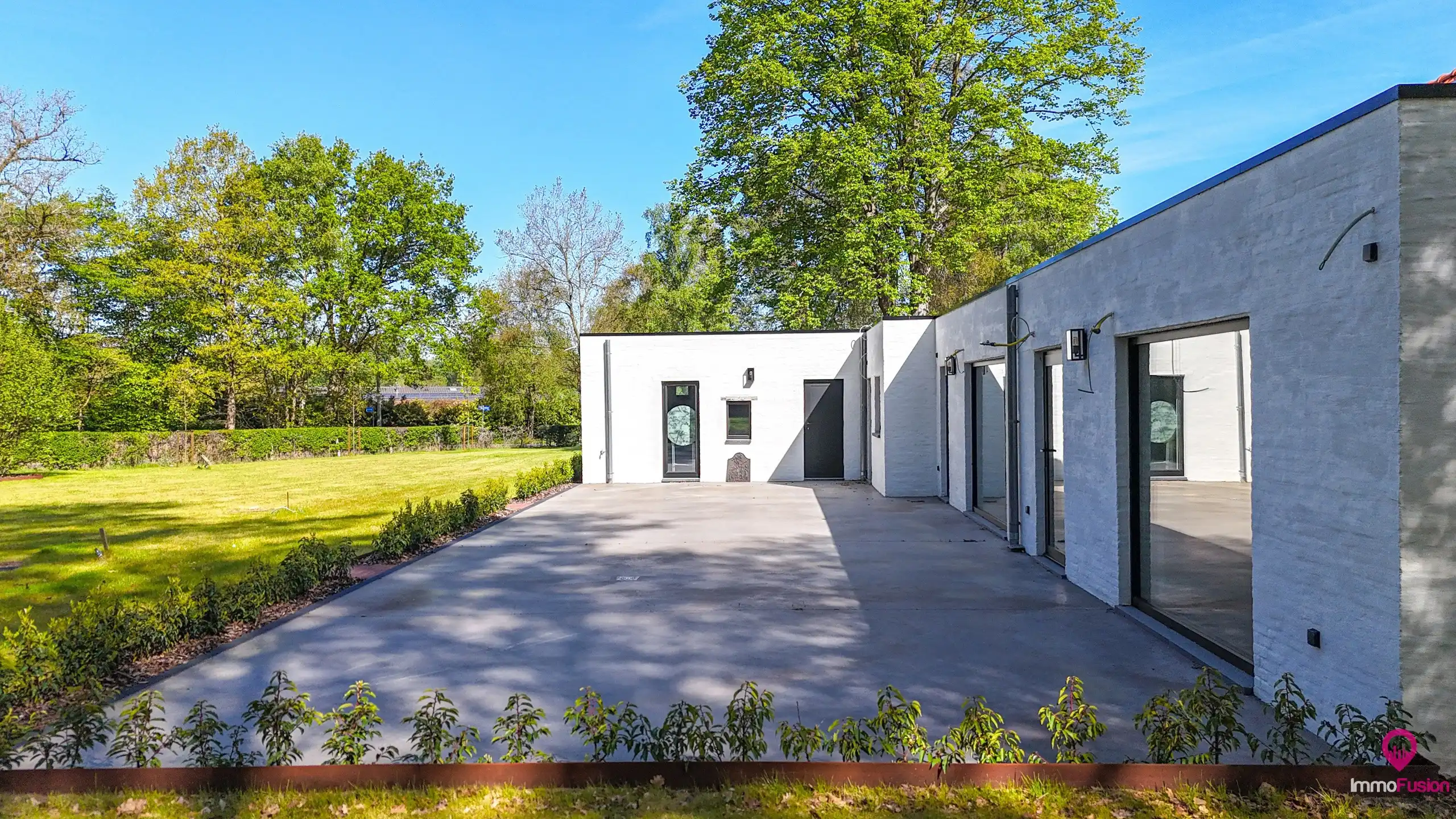 Multifunctioneel horecapand op een perceel van 1.9 hectare! foto 66