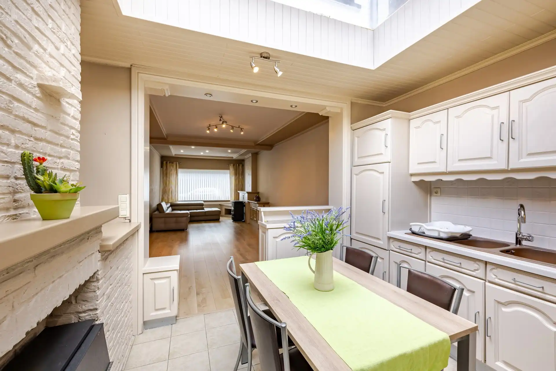 Instapklare gezinswoning met 4 slaapkamers  foto 8