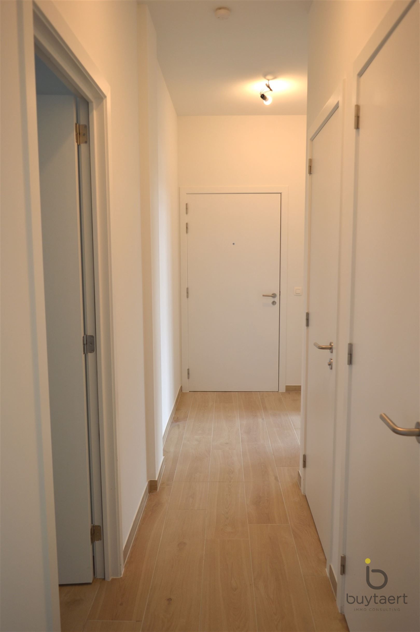 Nieuwbouw appartement met twee slpks op toplocatie. foto 20