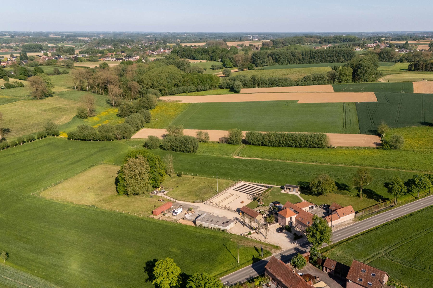Exclusieve vastgoedparel met 3 vakantiewoningen en wellness foto 3