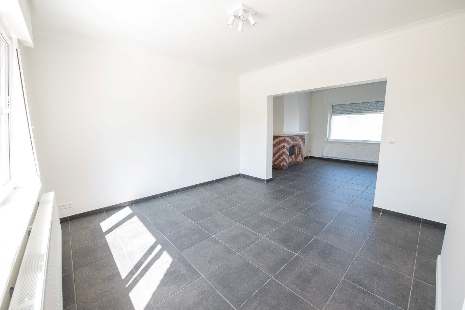 Volledig instapklare woning met 3 slaapkamers en ruime tuin in Zulte foto 7