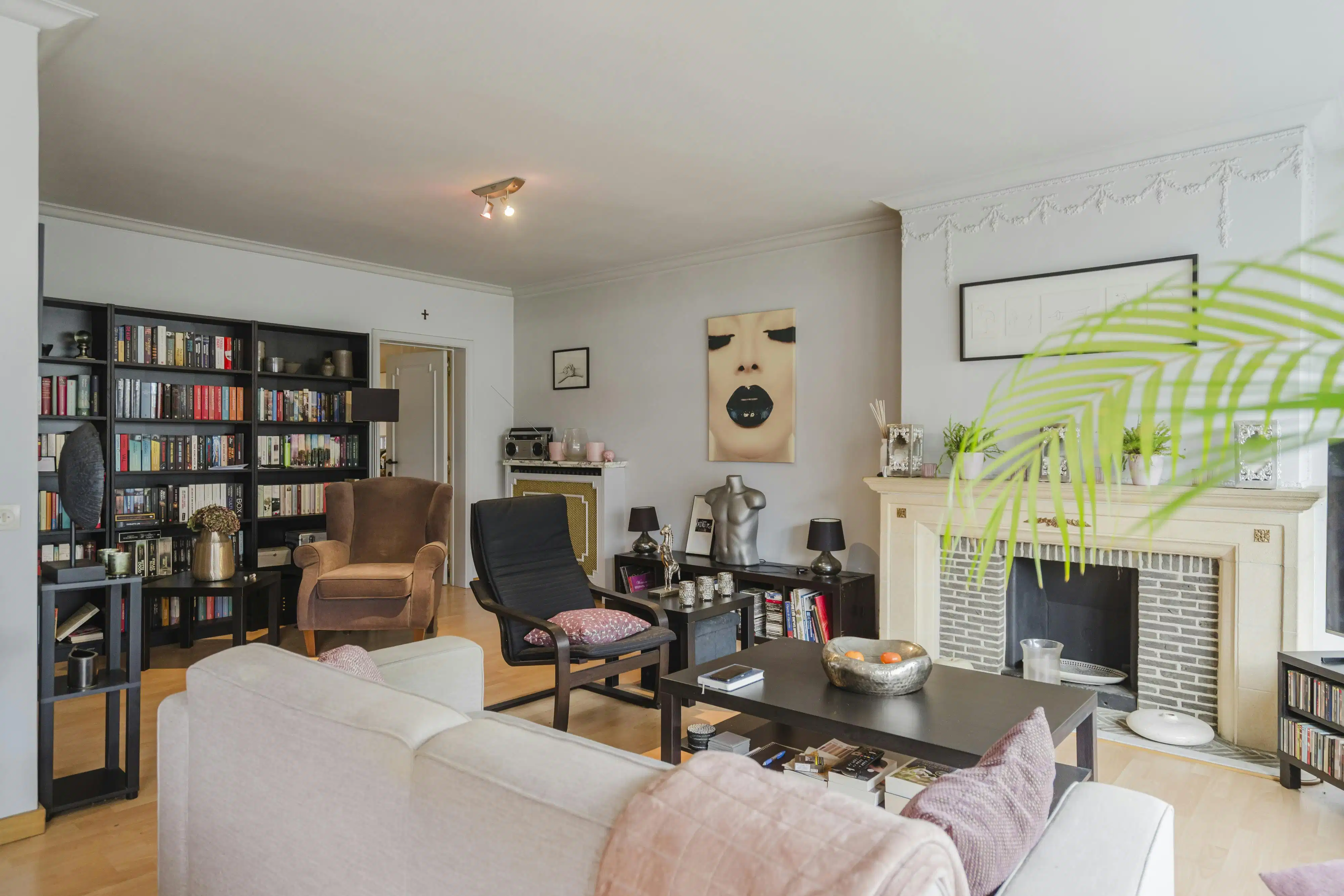 Appartement te koop op een toplocatie in Kortrijk foto 3