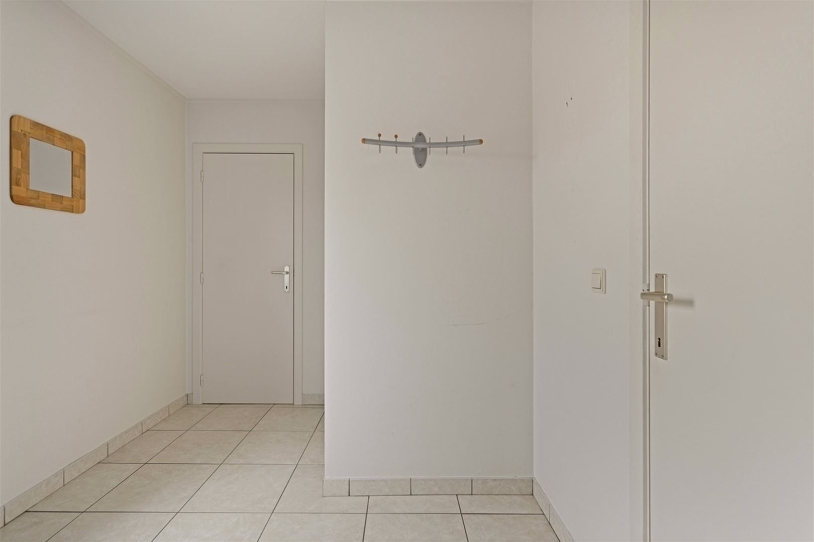 App met 2 slpk en garage dichtbij centrum foto 6