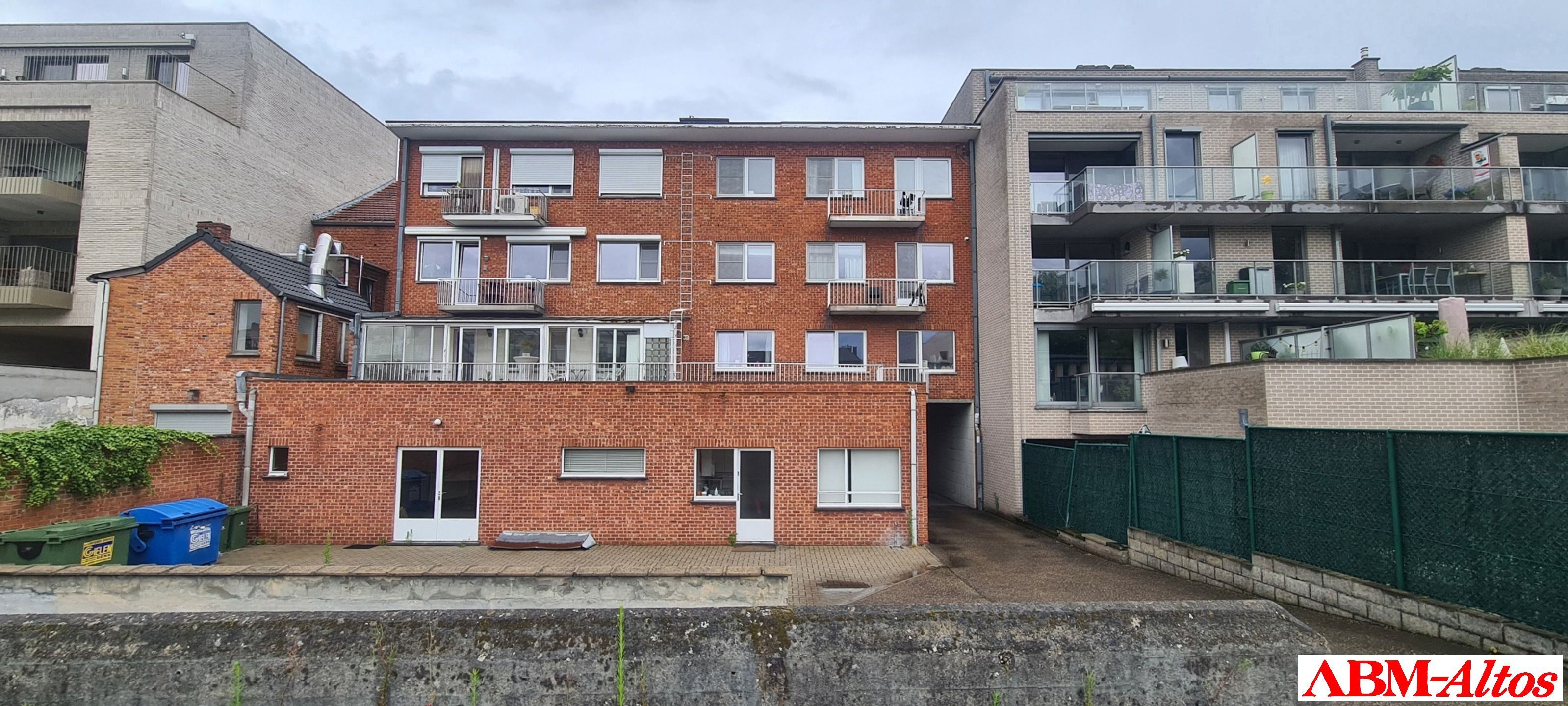 Hasselt te koop: Commercieel gelijkvloers foto 11